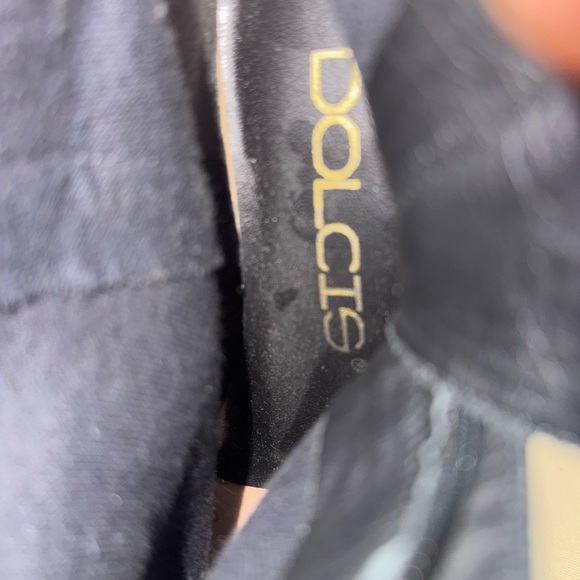 Black Ankle Boots with Smooth Leather and Minimalist Design - Picture 7 of 8